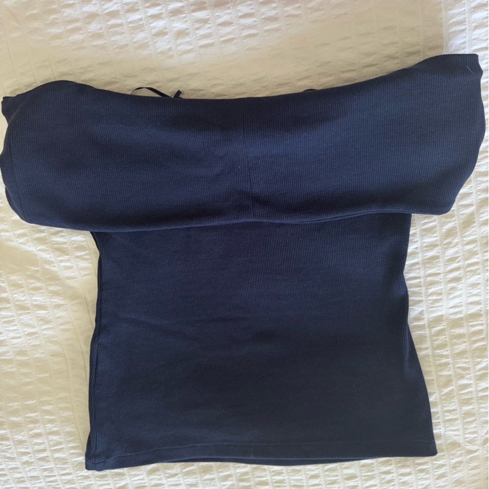 Banana Republic Navy off shoulder Top , SMALL